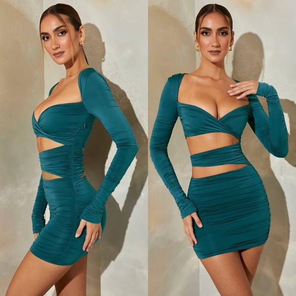 Oh Polly Dresses & Skirts - Oh Polly Bryce Long Sleeve Cut Out Mini Dress in Teal Size US 6 NWT